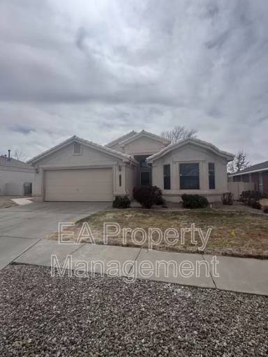 Main picture of 11606 Herman Roser Ave SE