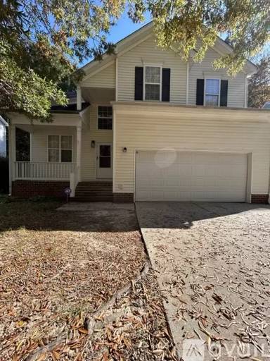 Main picture of 420 Hay River St