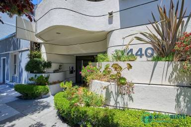 Main picture of 1440 Broadway