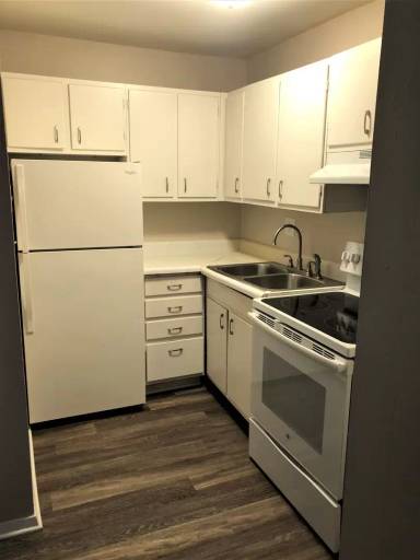 Main picture of 807 S Randolph St