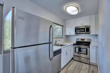 Main picture of 3488 Agate Dr