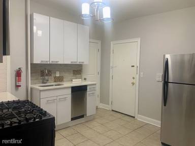 Main picture of 5004 Palisade Ave