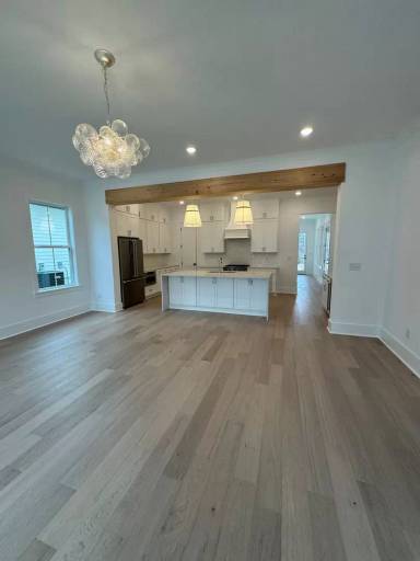 Main picture of 1217 Ivy Rd
