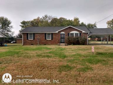 Main picture of 25 Green Acres Cir