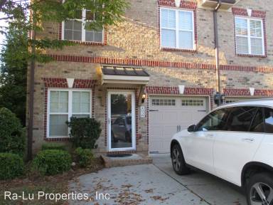Main picture of 4934 Wyngate Village Dr