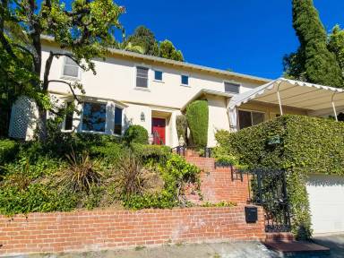 Main picture of 8967 St Ives Dr