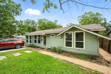 Main picture of 6501 Hickman Ave