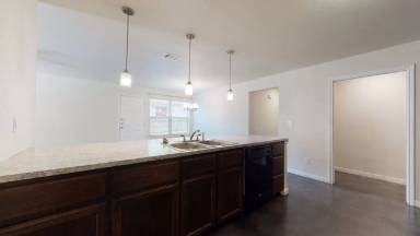 Main picture of 1421 Shoshoni Trl