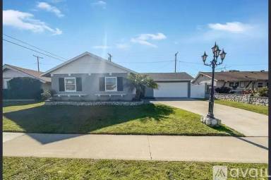 Main picture of 7330 El Cielo Cir