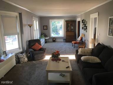 Main picture of 149 E Main St