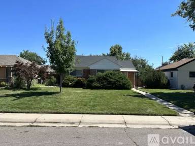 Main picture of 2970 Hudson St