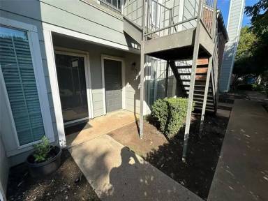 Main picture of 3210 S Fielder Rd