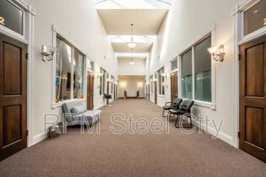 Main picture of 226 S Union Ave