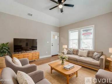 Main picture of 316 W Cypress St