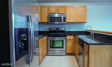Main picture of 2413 W Polk St