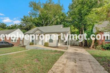 Main picture of 3754 Faxon Ave