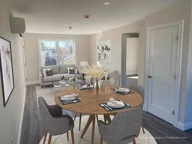 Main picture of 163 Summer St