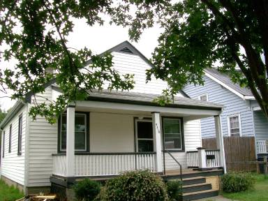 Main picture of 5310 Parker St