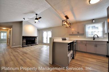 Main picture of 242 Bristol Ln