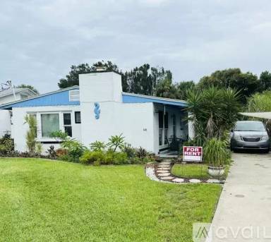 Main picture of 348 Seaview Ave