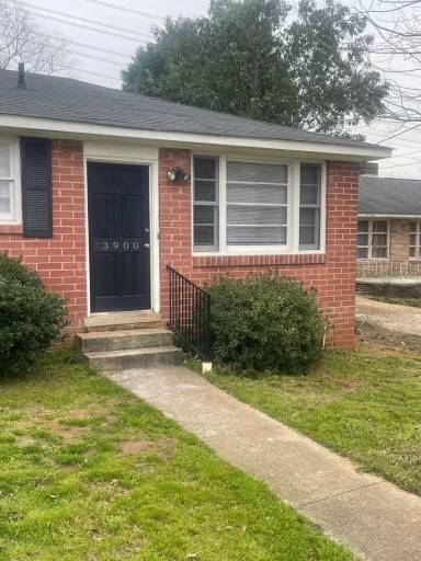 Main picture of 3900 Wellesley Dr