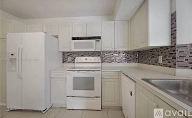 Main picture of 9055 Wiles Rd