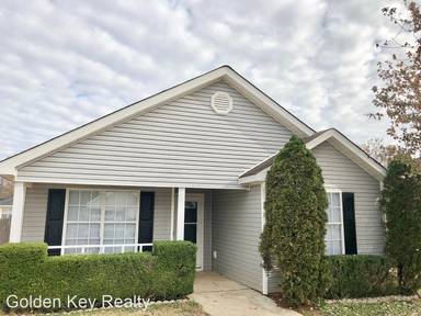 Main picture of 207 Haverhill Cir