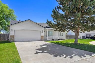 Main picture of 5609 Princeton Ave
