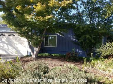 Main picture of 2750 Zeller Ave