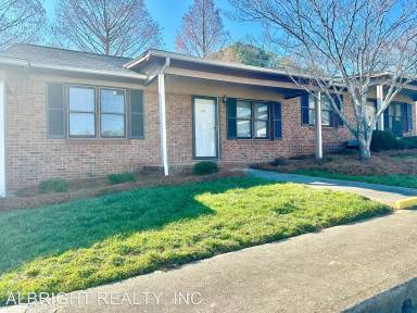 Main picture of 143 Glenwood Dr