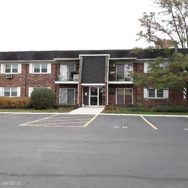 Main picture of 2411 Ogden Ave