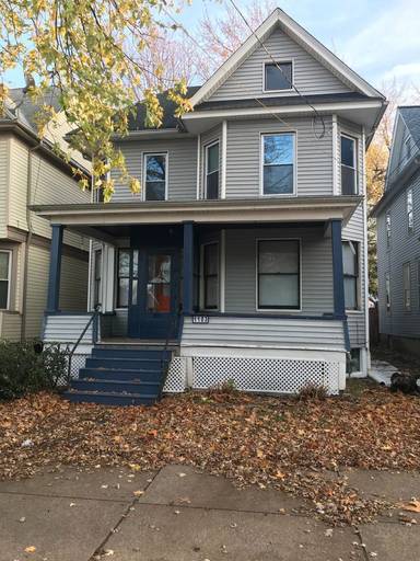 Main picture of 1103 W 10th St