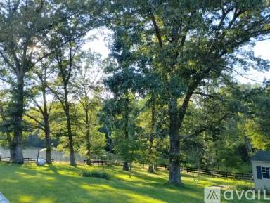 Main picture of 7582 Plank Rd