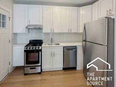 Main picture of 630-38 1/2 W Arlington Pl Apartments