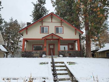 Main picture of 923 W 13th Ave