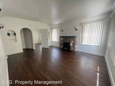 Main picture of 1935 W 23rd St