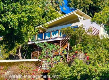 Main picture of 2480 Lomita Way