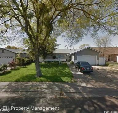 Main picture of 208 Cordova Ln