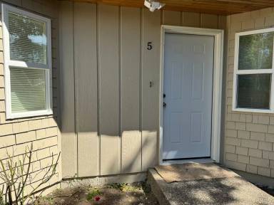 Main picture of 214 131st St S