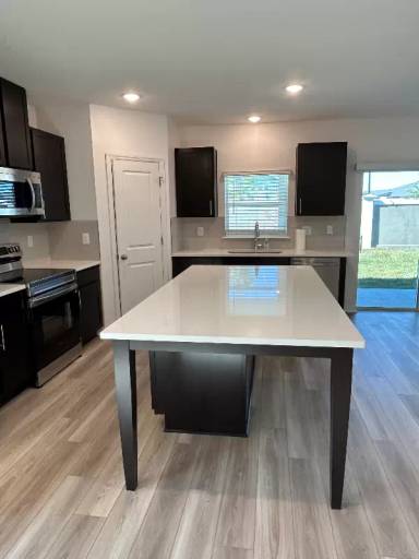 Main picture of 10647 Ironwood Tree Way