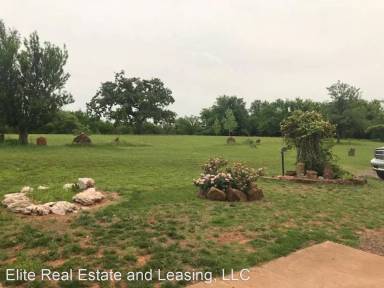 Main picture of 11600 N Ecker Dr