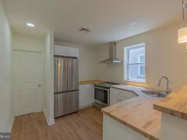 Main picture of 5432 Springfield Ave