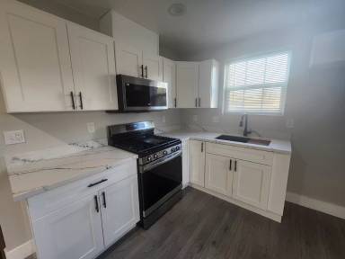 Main picture of 504 Bryden Way