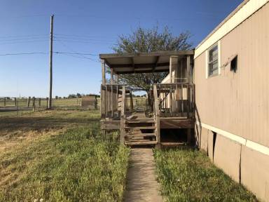 Main picture of 4014 NE 32nd Ave