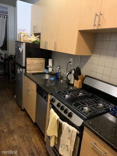 Main picture of 516 E 11th St Apartments