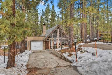 Main picture of 41456 Comstock Ln