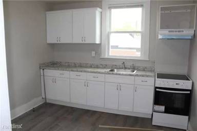 Main picture of 601 Olive Ln