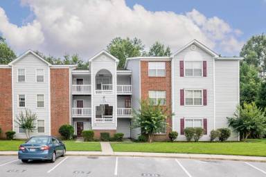 Main picture of 325 Waterdown Dr