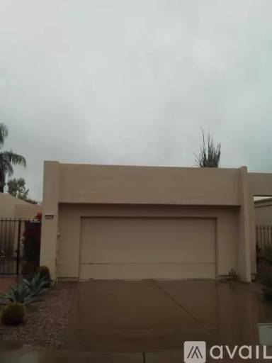 Main picture of 9324 N 87th Way