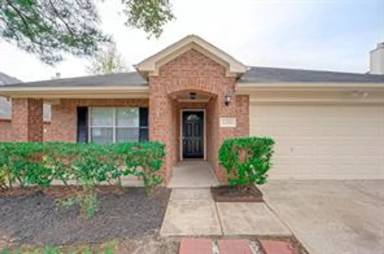 Main picture of 24311 Leachwood Dr